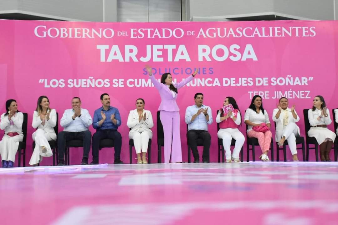 CON LA TARJETA ROSA APOYAMOS A LAS MUJERES QUE TRABAJAN A FAVOR DE SU COMUNIDAD: TERE JIMÉNEZ