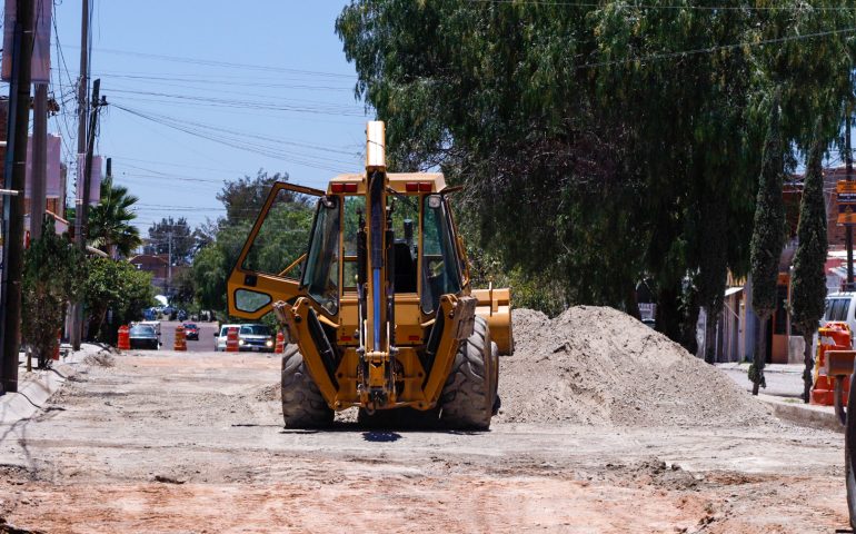 CONTINÚA MUNICIPIO DE AGUASCALIENTES CON LA REHABILITACIÓN DE AVENIDA VALLE DE LOS ROMERO