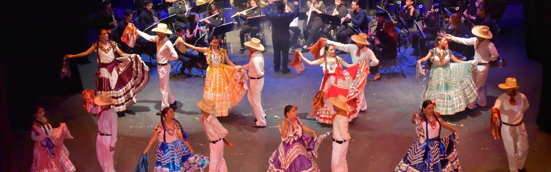CELEBRAN CON ÉXITO EL PRIMER ANIVERSARIO DEL BALLET FOLCLÓRICO DE JESÚS MARÍA EN EL TEATRO MORELOS