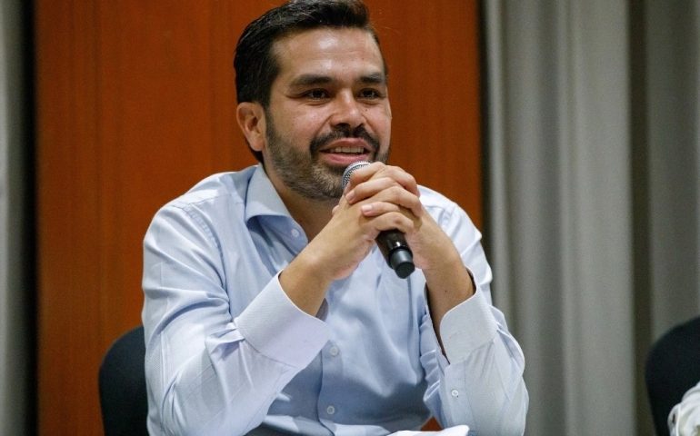 INE determina que Álvarez Máynez vulnero la veda electoral contra el PRI y la Fiscalia