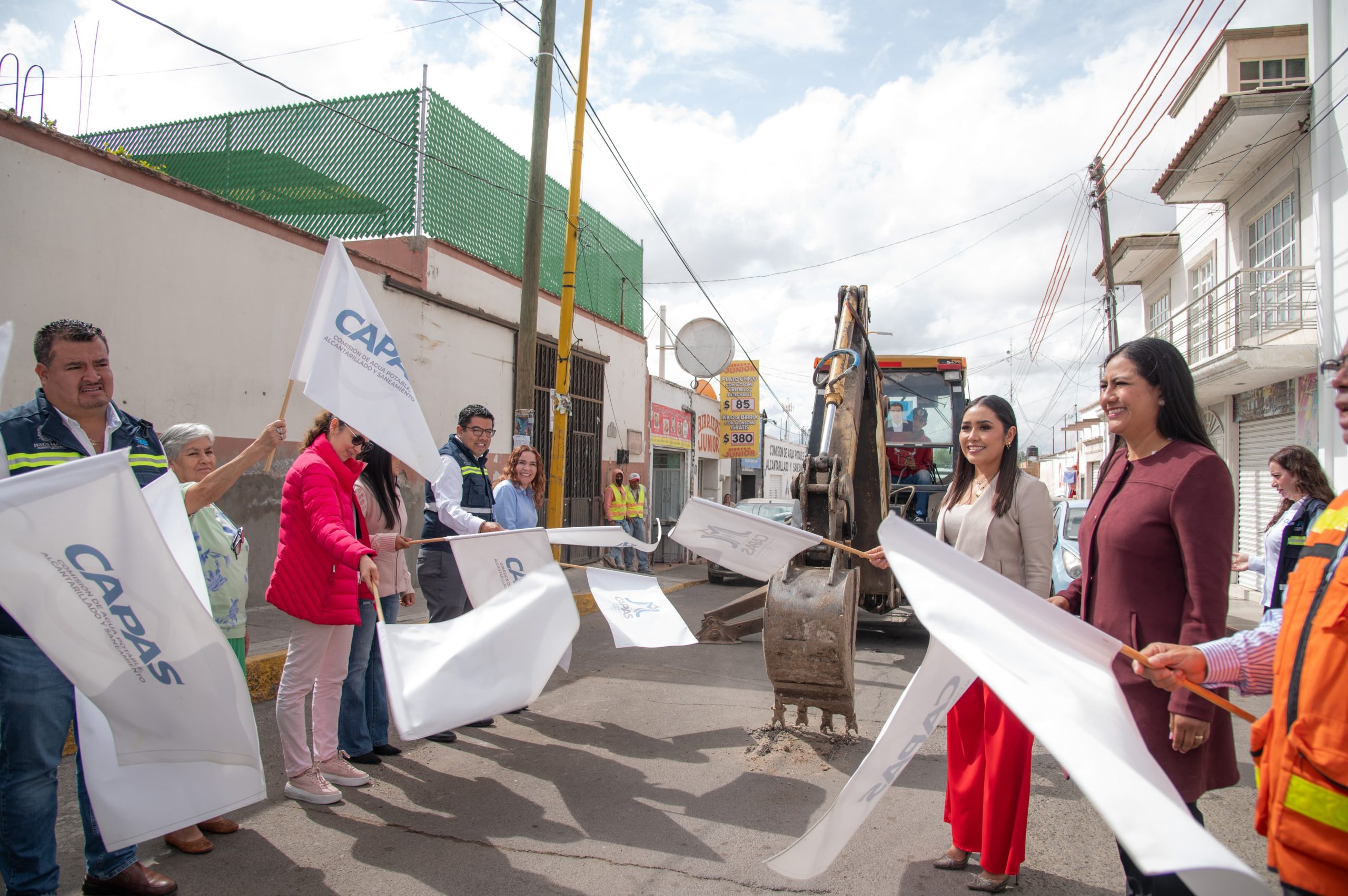 ENCABEZA CÉSAR MEDINA ARRANQUE DE OBRA DE REHABILITACIÓN DE RED DE AGUA POTABLE EN LA ZONA CENTRO DE JESÚS MARÍA