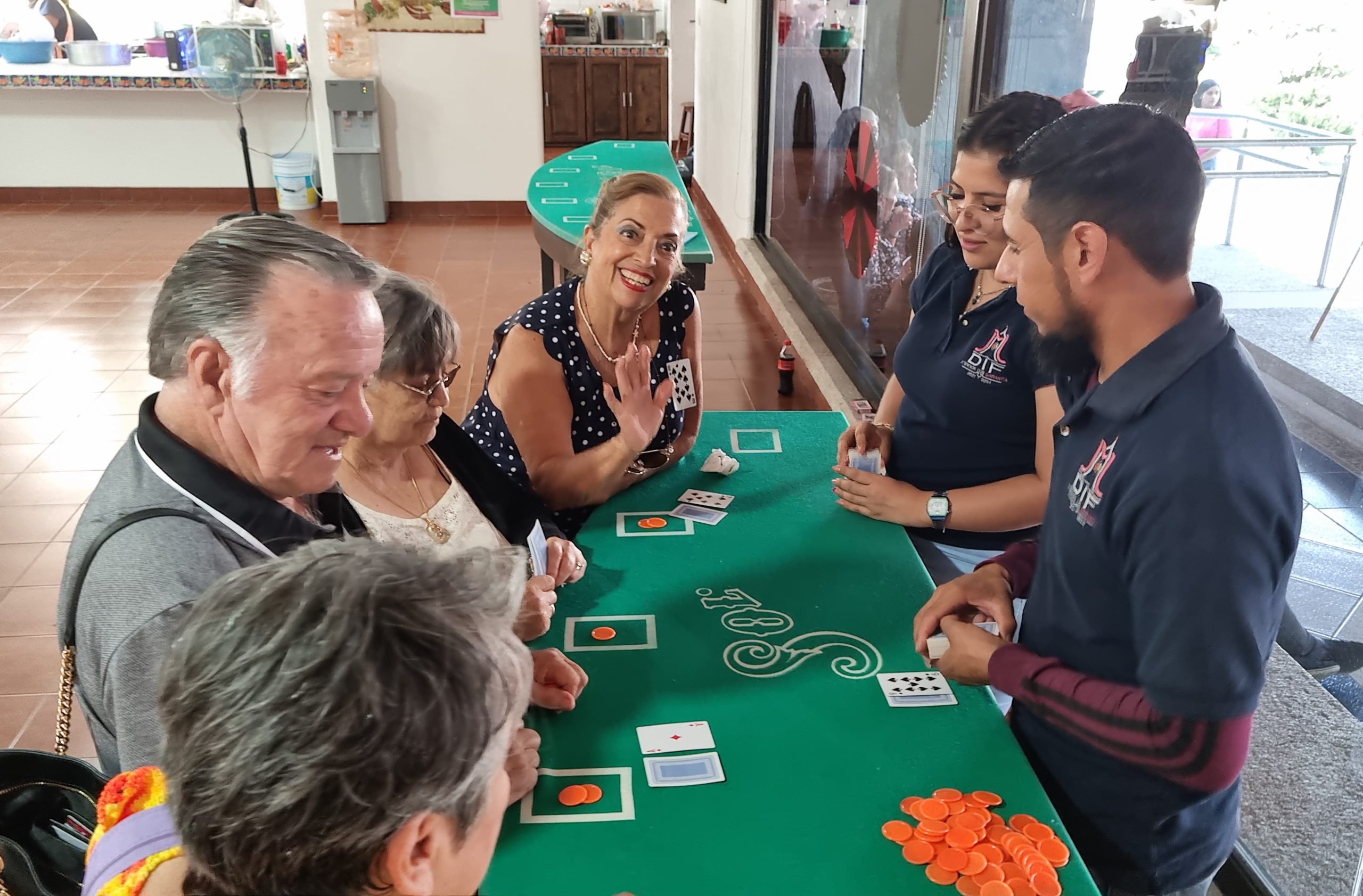 GRAN TARDE DE CASINO COMO PARTE DE LOS FESTEJOS POR EL DÍA DEL ABUELO EN JESÚS MARÍA