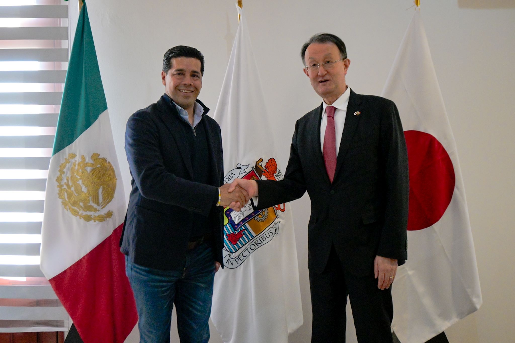 REAFIRMA LEO MONTAÑEZ LAZOS DE COLABORACIÓN CON EL CÓNSUL GENERAL DE JAPÓN EN LEÓN-MÉXICO TAKERO AOYAMA
