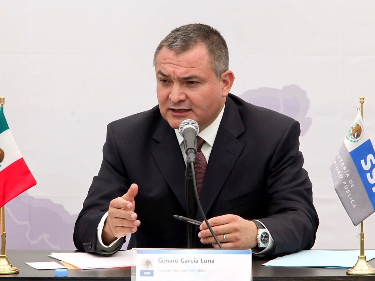 Garcia Luna recibe reconocimiento por su «arduo trabajo» en cárcel de EEUU