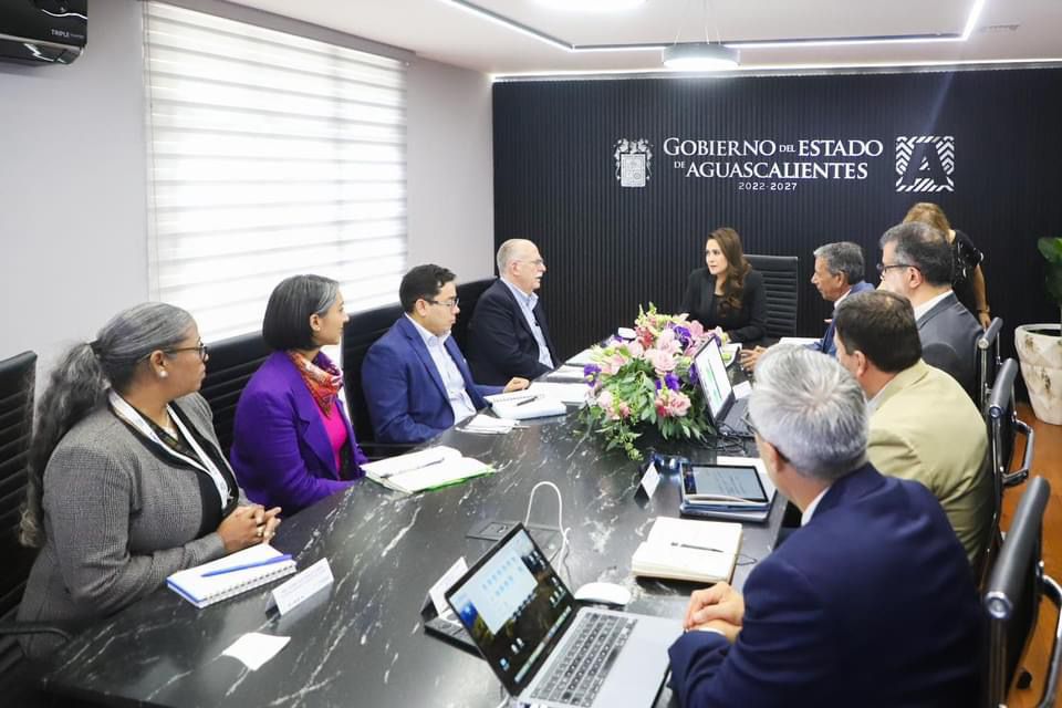 SE REÚNE TERE JIMÉNEZ CON JULIO BERDEGUÉ SACRISTÁN, SECRETARIO DE AGRICULTURA Y DESARROLLO RURAL