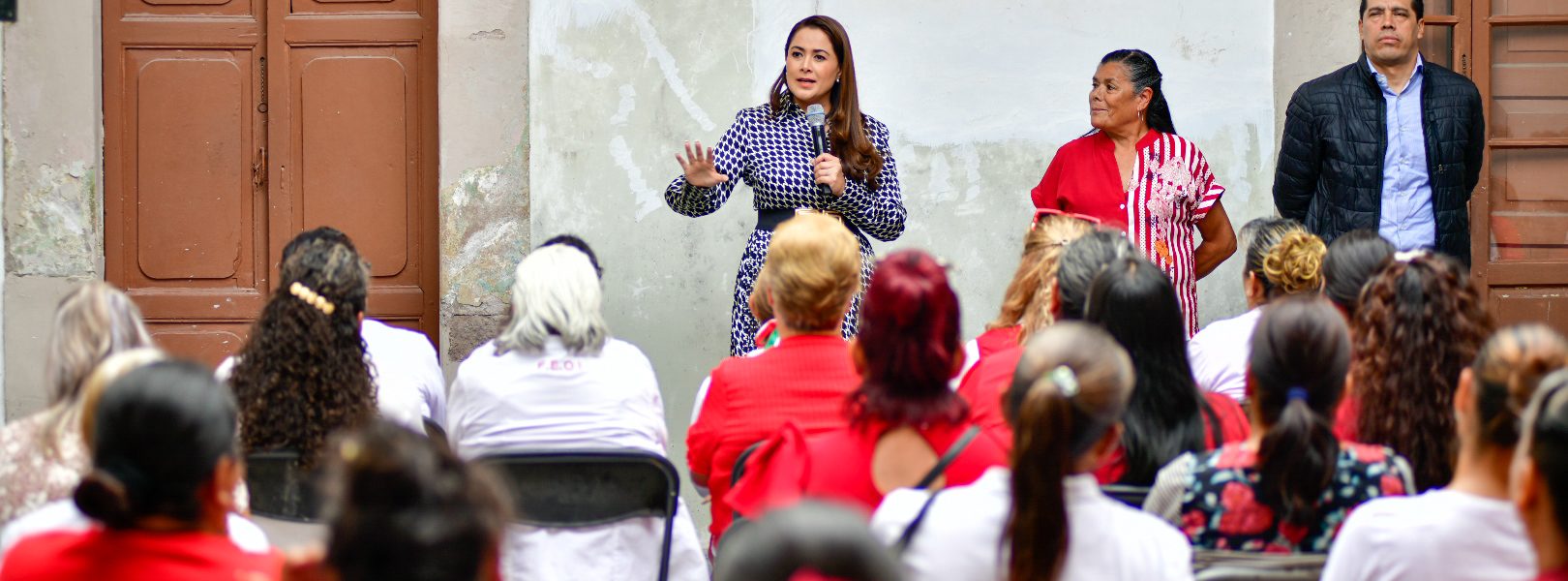 TERE JIMÉNEZ REITERA SU COMPROMISO CON INTEGRANTES DEL FRENTE ESTATAL DE ORGANIZACIONES INDEPENDIENTES