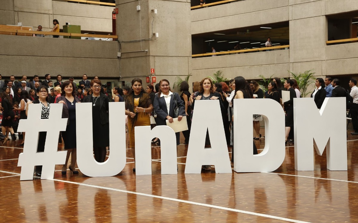 Esta es la Universidad Abierta y a Distancia de México, la mejor opción para estudiar sin hacer examen