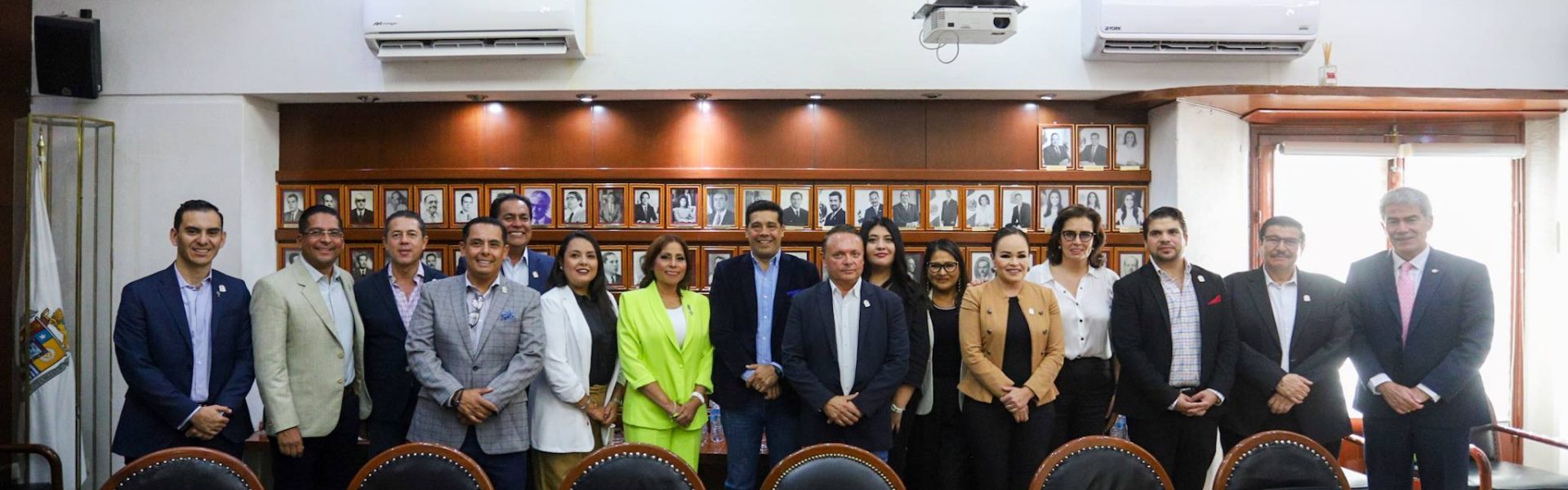 ESTRECHA LEO MONTAÑEZ LAZOS DE COLABORACIÓN CON GOBIERNO MUNICIPAL ELECTO DE ENSENADA