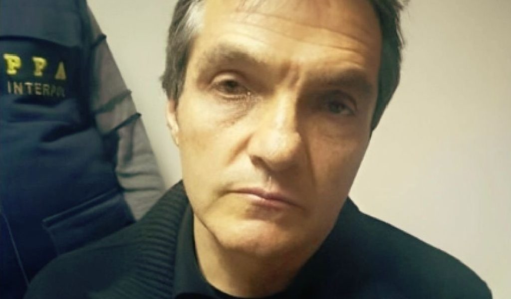 Empresario Carlos Ahumada llega a México para ser extraditado desde Argentina