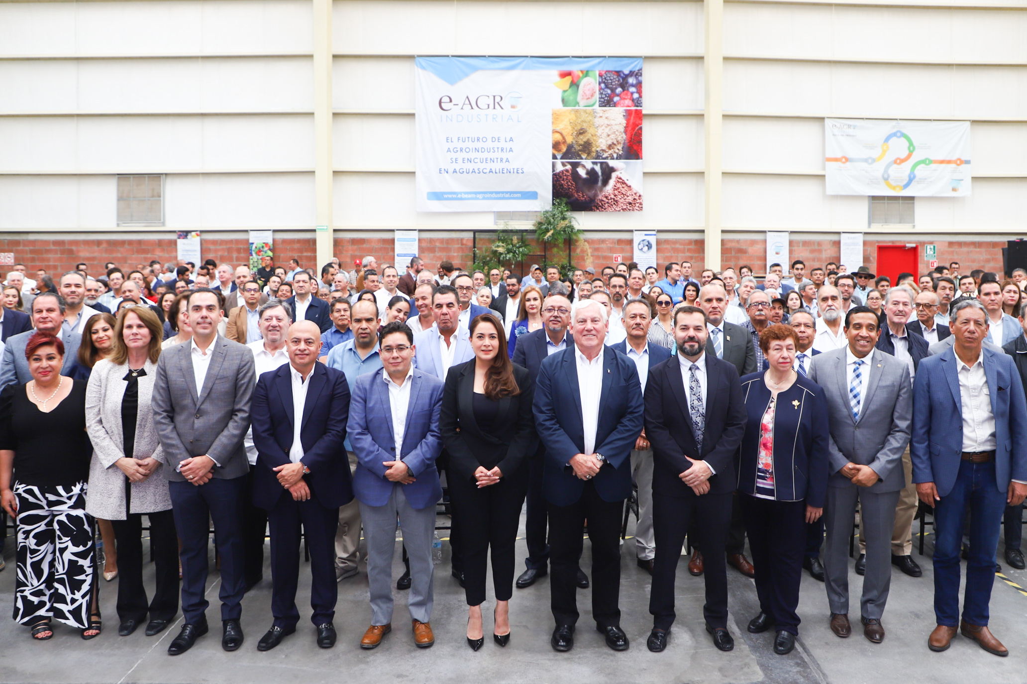CON UNA INVERSIÓN DE 16 MILLONES DE DÓLARES, TERE JIMÉNEZ INAUGURA LA EMPRESA MÁS MODERNA DE AMÉRICA LATINA EN EL GIRO AGROALIMENTARIO