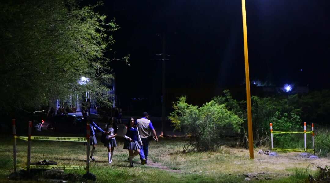 HABILITA LEO MONTAÑEZ EL PASO SEGURO 36 EN BENEFICIO DE ESTUDIANTES DEL CECYTEA MORELOS Y VECINOS DE LA ZONA