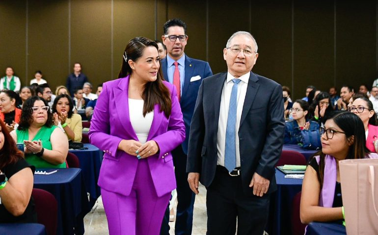 TERE JIMÉNEZ REITERA SU COMPROMISO CON LA SALUD DE LAS Y LOS TRABAJADORES AL INAUGURAR REUNIÓN REGIONAL DE SEGURIDAD Y SALUD DEL IMSS