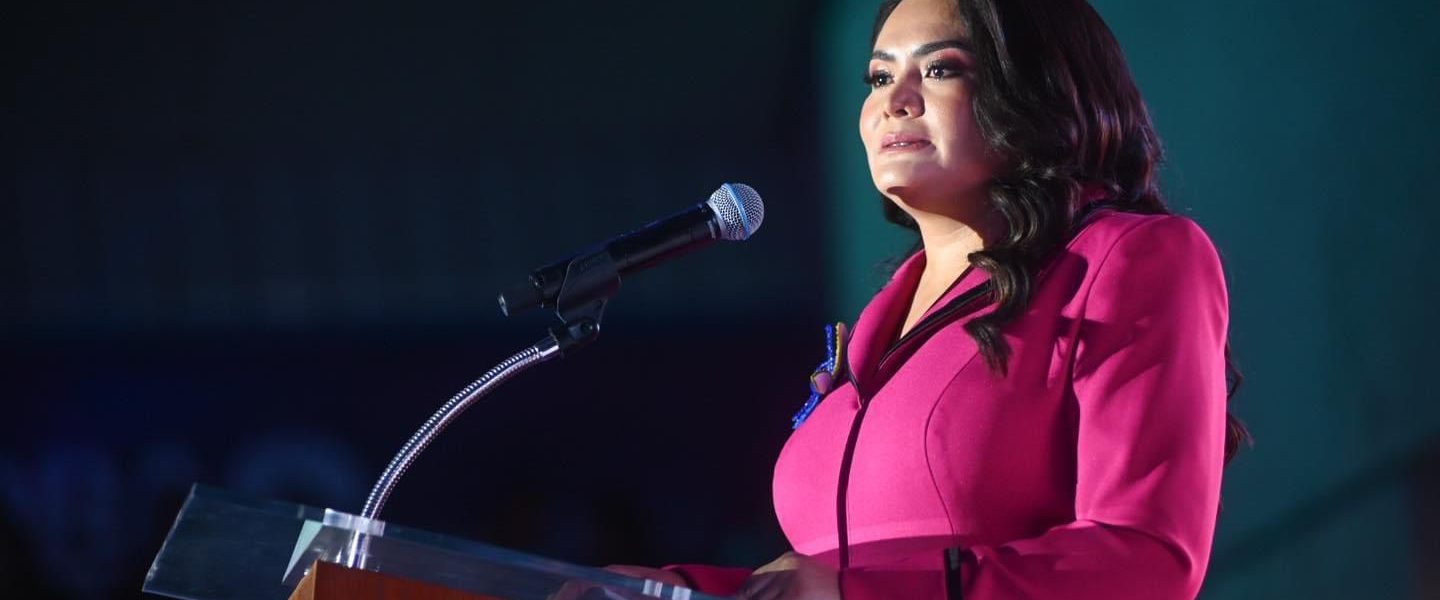 EN SU SEGUNDO INFORME, AURORA JIMÉNEZ REITERA SU COMPROMISO CON LAS FAMILIAS DE AGUASCALIENTES