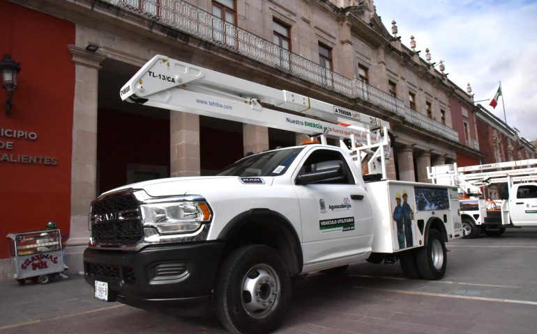 RENOVÓ LEO MONTAÑEZ EQUIPAMIENTO PARA MEJORES SERVICIOS PÚBLICOS
