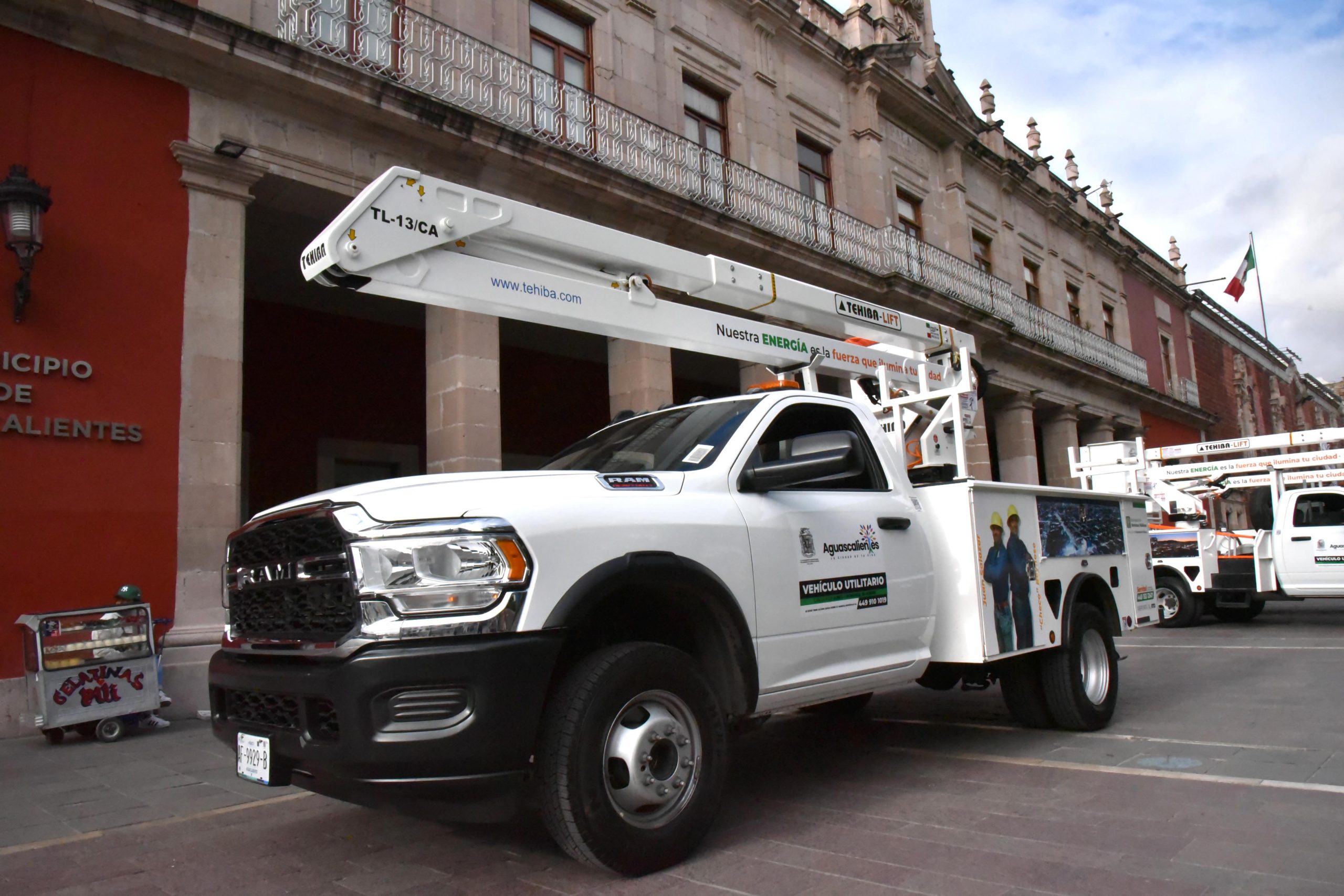 RENOVÓ LEO MONTAÑEZ EQUIPAMIENTO PARA MEJORES SERVICIOS PÚBLICOS