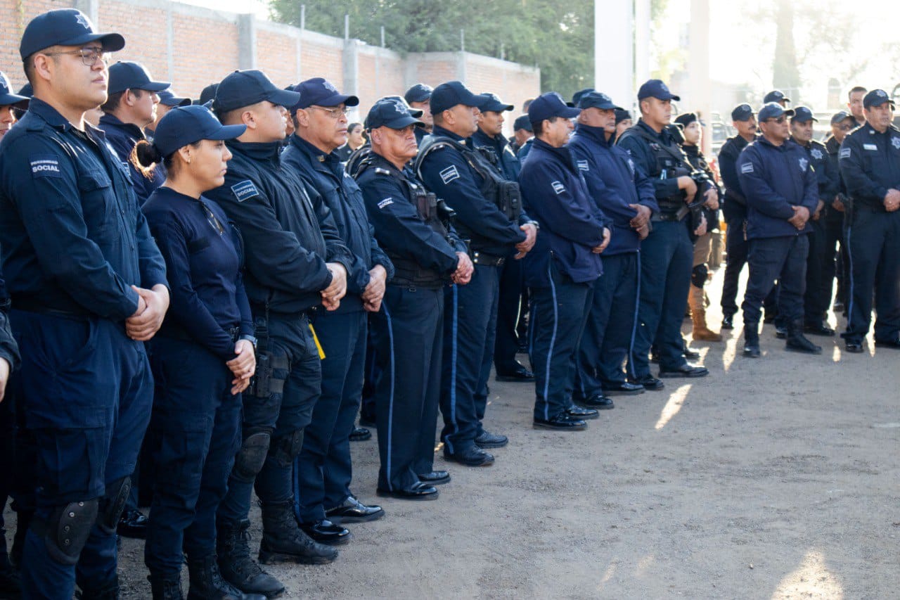 CÉSAR MEDINA REFRENDA SU APOYO A POLICÍAS, BOMBEROS Y PERSONAL DE SERVICIOS PÚBLICOS DE JM