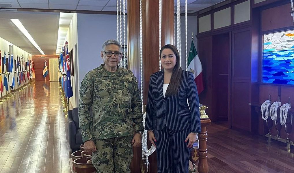SE REÚNE TERE JIMÉNEZ CON EL ALMIRANTE RAYMUNDO PEDRO MORALES ÁNGELES, SECRETARIO DE MARINA