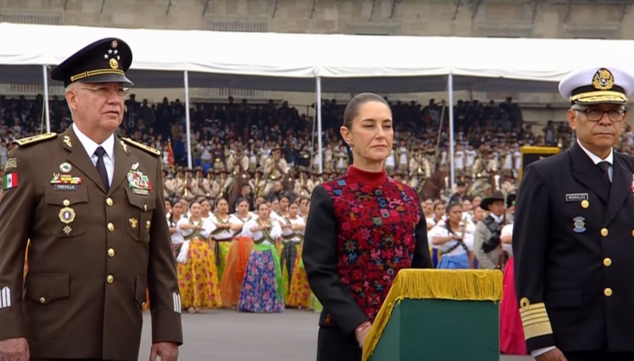 Sheinbaum encabeza celebración del 20 de Noviembre en Zócalo de CDMX