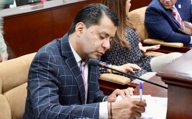 “EL PAQUETE ECONÓMICO 2025 APUNTA AL BIEN COMÚN DE LAS FAMILIAS DE AGUASCALIENTES”: LUIS LEÓN
