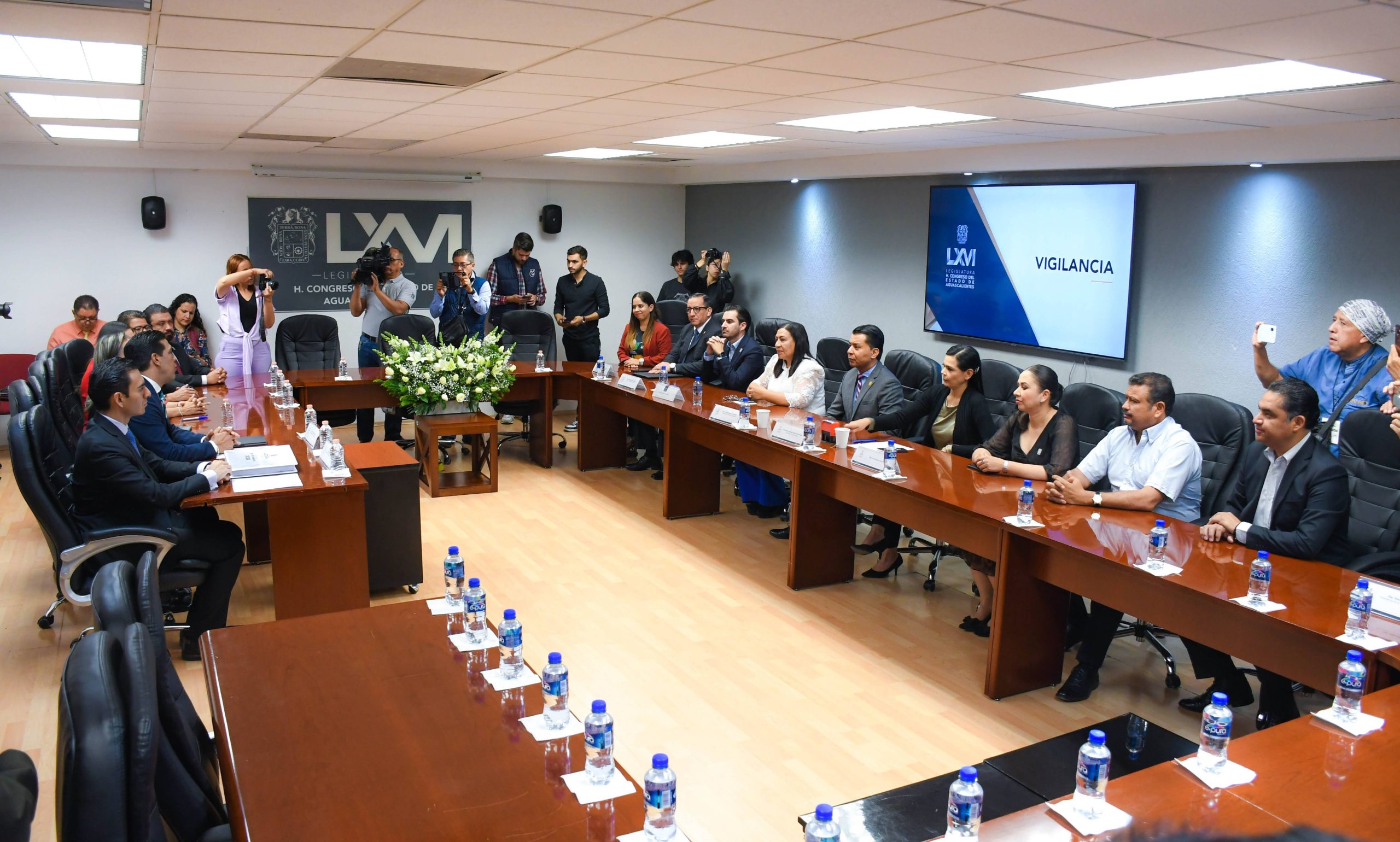 MUNICIPIOS DE AGUASCALIENTES, CALVILLO Y PABELLÓN PRESENTAN ANTE EL CONGRESO DEL ESTADO PROPUESTAS FISCALES PARA EL 2025