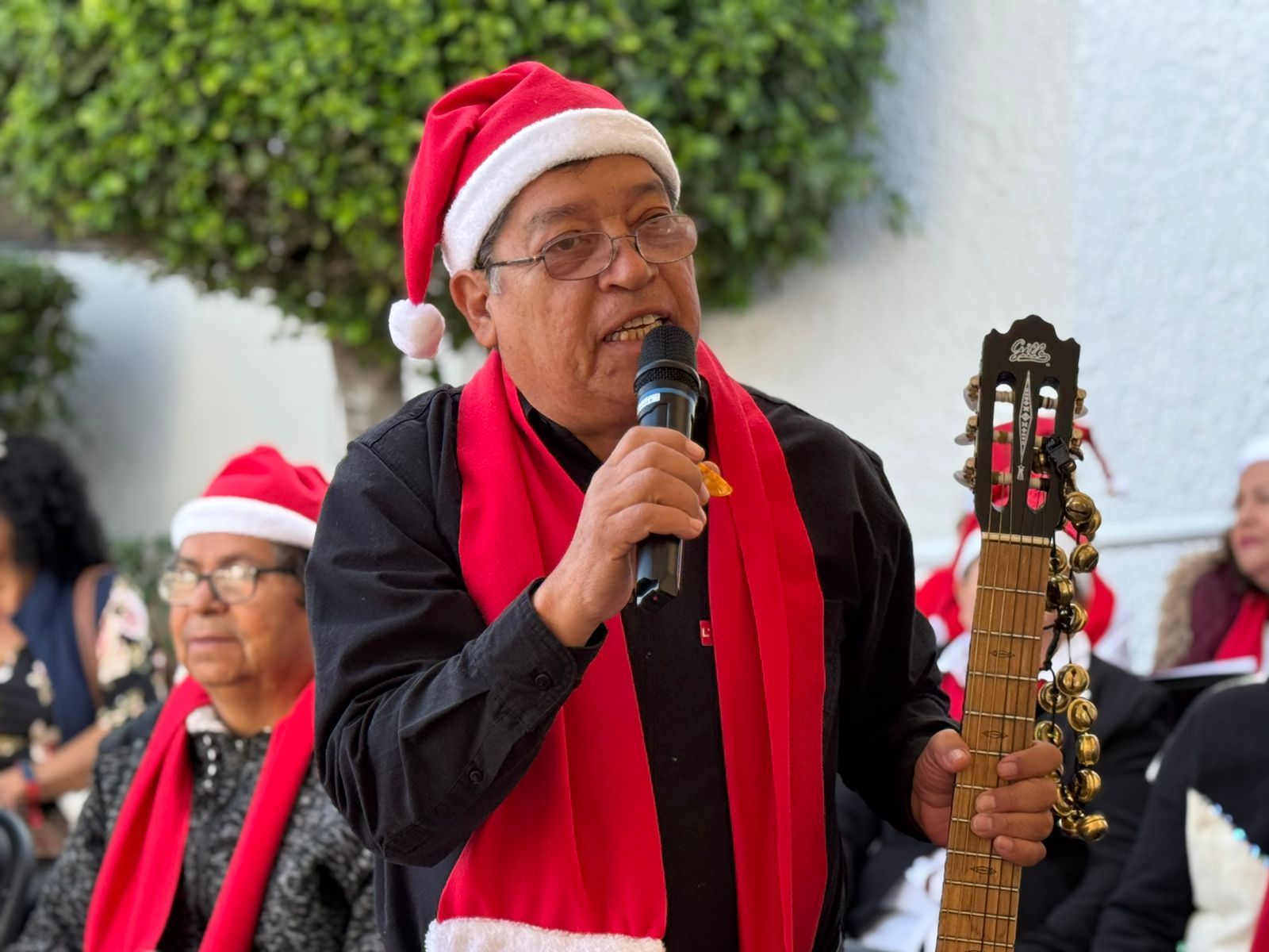 EL CORO DE ADULTOS MAYORES DEL DIF MUNICIPAL LLEVARÁ VILLANCICOS A CUATRO BARRIOS TRADICIONALES