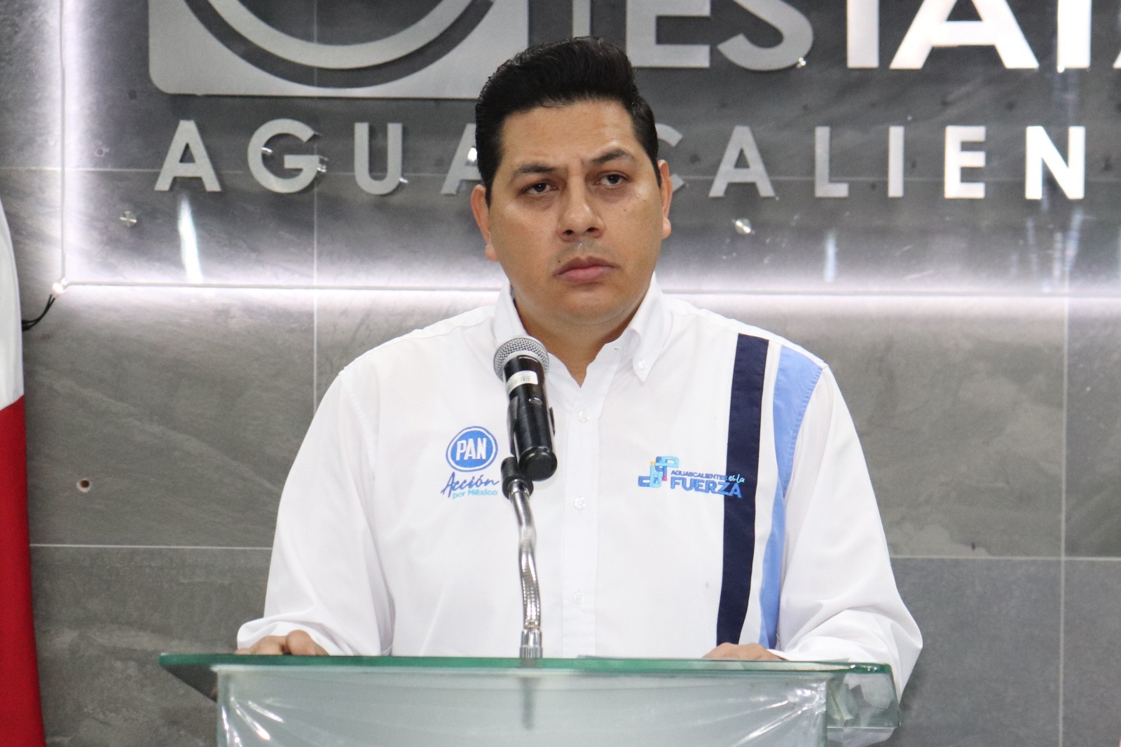 AMOR TÓXICO AL PUEBLO: MORENA ARREBATA AHORROS A LOS TRABAJADORES