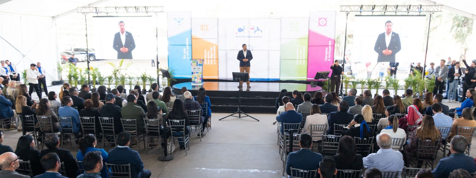 CÉSAR MEDINA PRESENTÓ SU VISIÓN DE GOBIERNO Y LAS PRINCIPALES ACCIONES EFECTUADAS DURANTE LOS PRIMEROS 100 DÍAS DE SU GESTIÓN