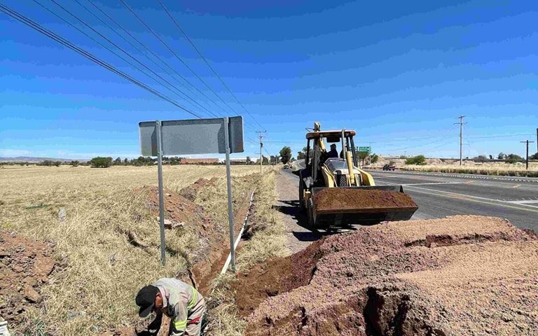 INSTALAMOS TUBERÍA DE AGUA POTABLE EN BENEFICIO DE HABITANTES DE SANTA CRUZ DE LA PRESA, SAN MARTÍN Y LA NUEVA TERESA
