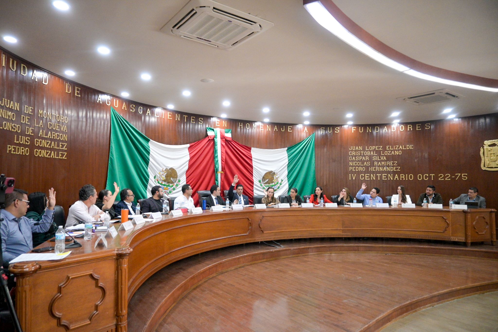 APRUEBA CABILDO NOMBRAMIENTO DE LUIS ENRIQUE GARCÍA LÓPEZ COMO SECRETARIO DEL H. AYUNTAMIENTO Y DIRECTOR GENERAL DE GOBIERNO