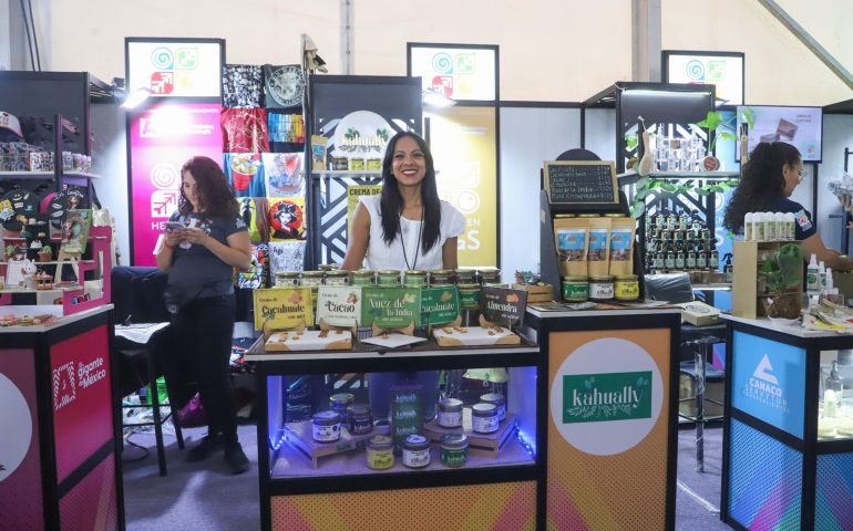 EMPRESAS DE AGUASCALIENTES OFRECEN SUS PRODUCTOS EN EL PABELLÓN COMERCIAL DE LA FERIA NACIONAL DE SAN MARCOS 2025