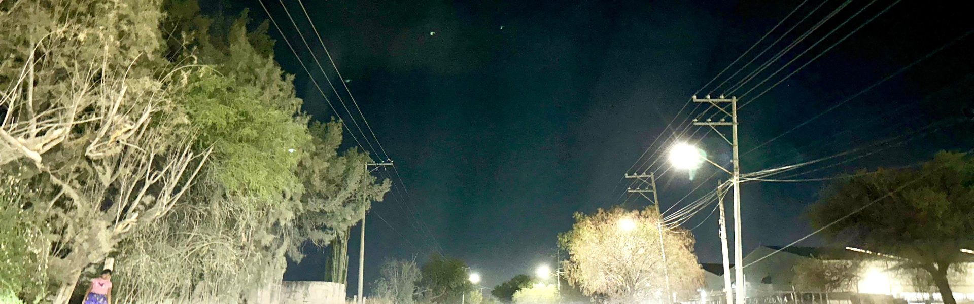 ENCABEZA EL PRESIDENTE MUNICIPAL CÉSAR MEDINA ENCENDIDO DE NUEVA RED DE ALUMBRADO PÚBLICO EN JESÚS MARÍA