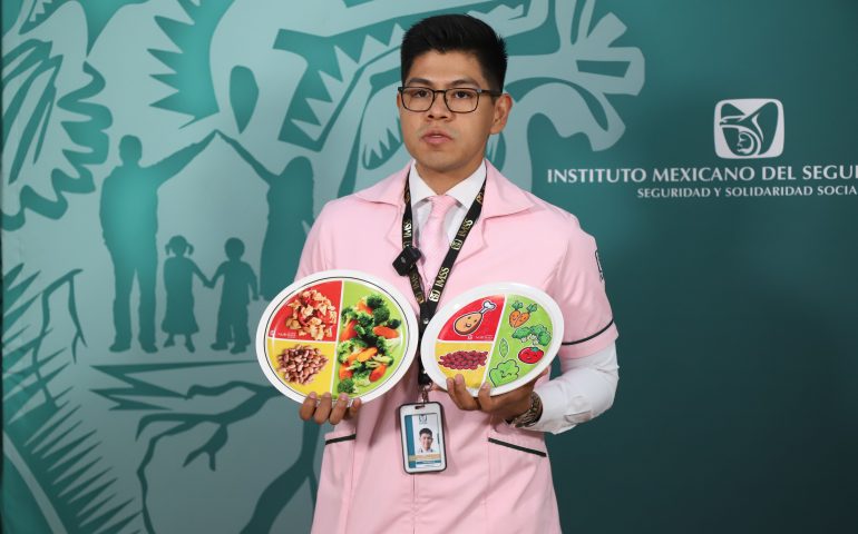 Llama IMSS a mantener una alimentación saludable y tomar precauciones en preparación de alimentos en Semana Santa