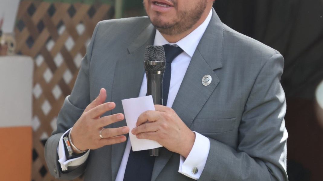 SE REÚNE FISCAL GENERAL DEL ESTADO, LA DIPUTADA LUPITA MENDOZA Y AUTORIDADES MUNICIPALES DE EL LLANO CON COMISARIOS EJIDALES Y REPRESENTANTES DE LAS COMUNIDADES