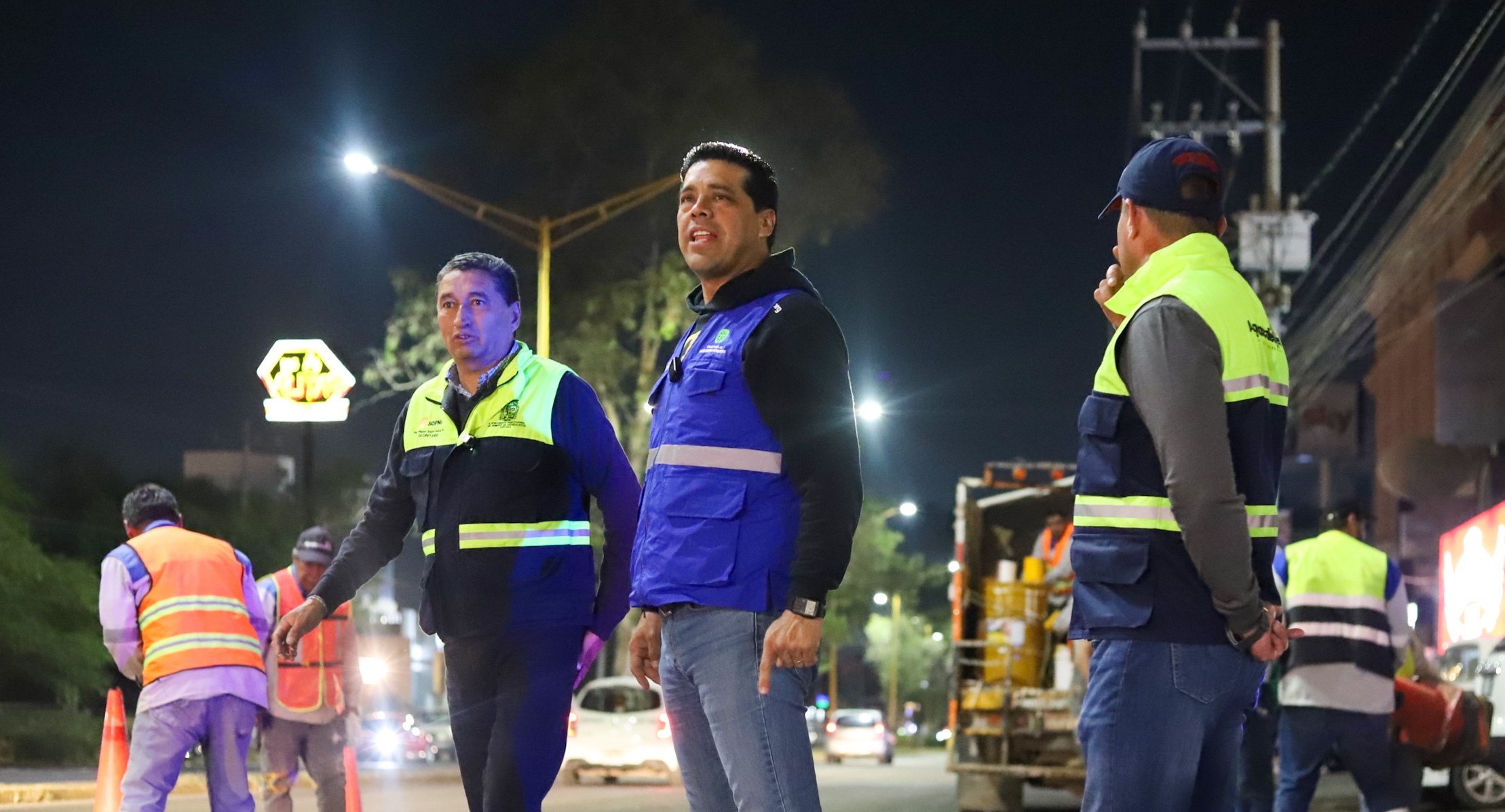 SUPERVISA LEO MONTAÑEZ TRABAJOS NOCTURNOS DE MANTENIMIENTO EN CRUCEROS Y PASOS A DESNIVEL