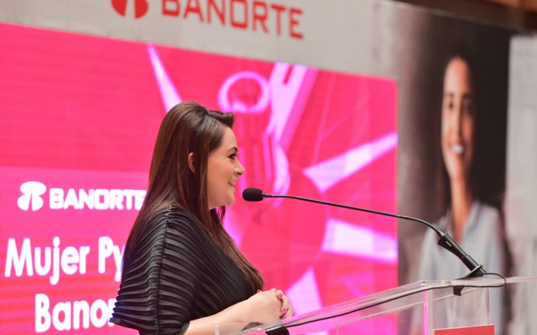 ​​TERE JIMÉNEZ REAFIRMA SU COMPROMISO CON LAS MUJERES EMPRENDEDORAS