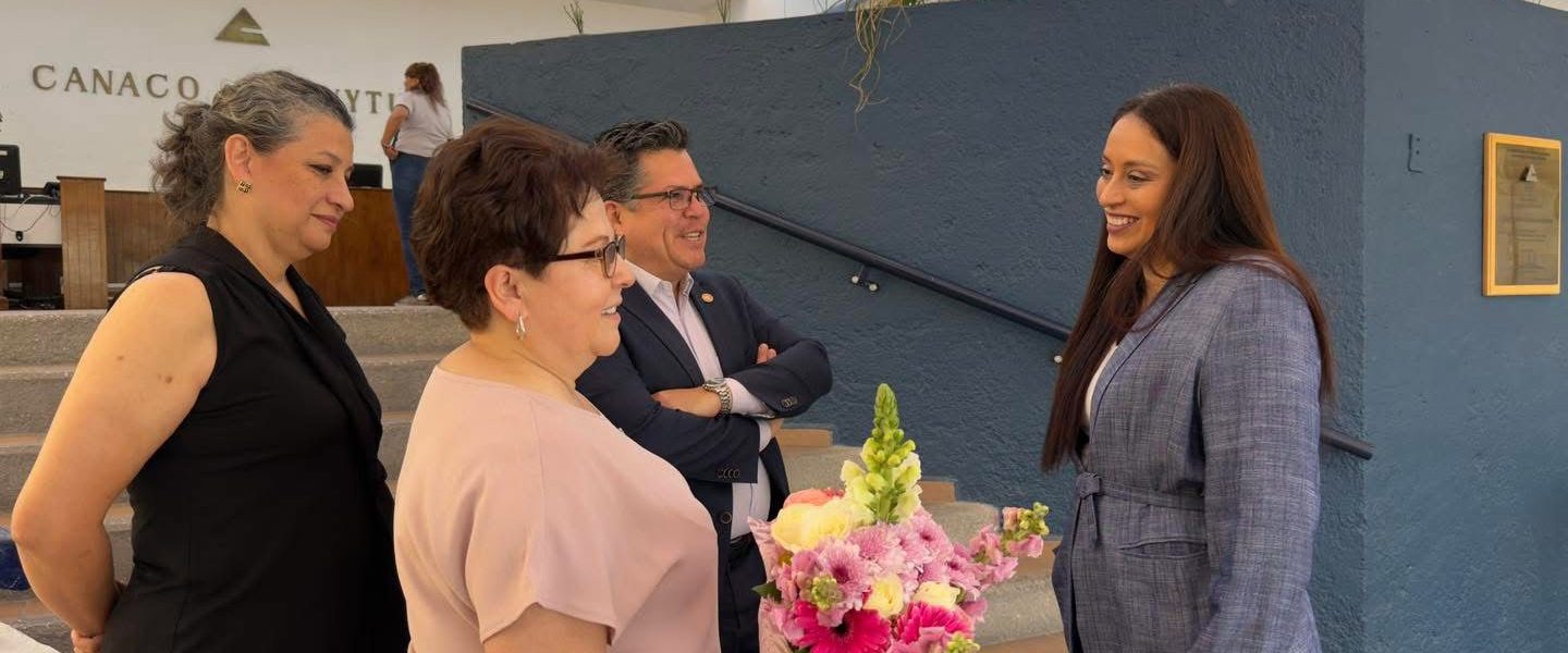 Maricela asume la presidencia de la Canaco en Pabellón de Arteaga