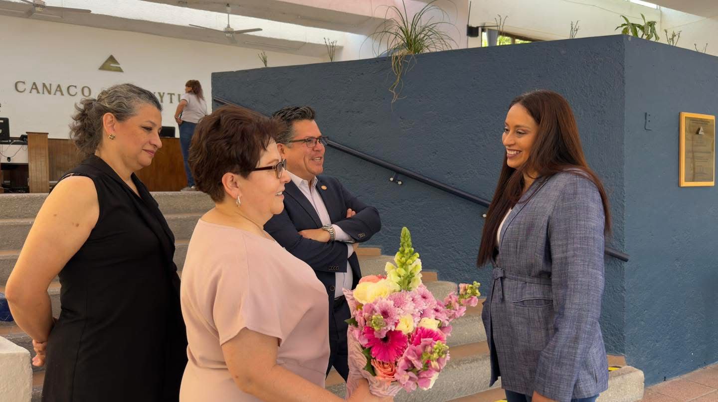 Maricela asume la presidencia de la Canaco en Pabellón de Arteaga