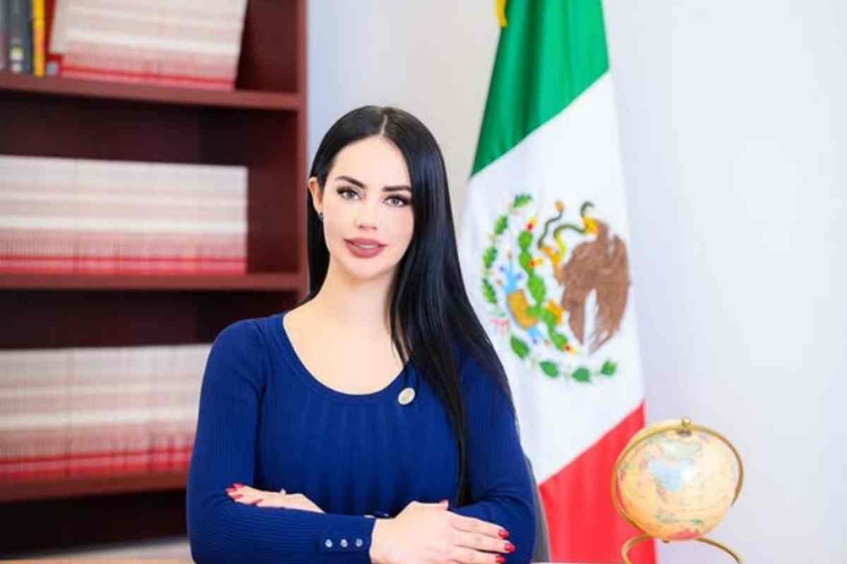 Padrastro en nómina: funcionario trabaja bajo las órdenes de su hijastra en San Lázaro