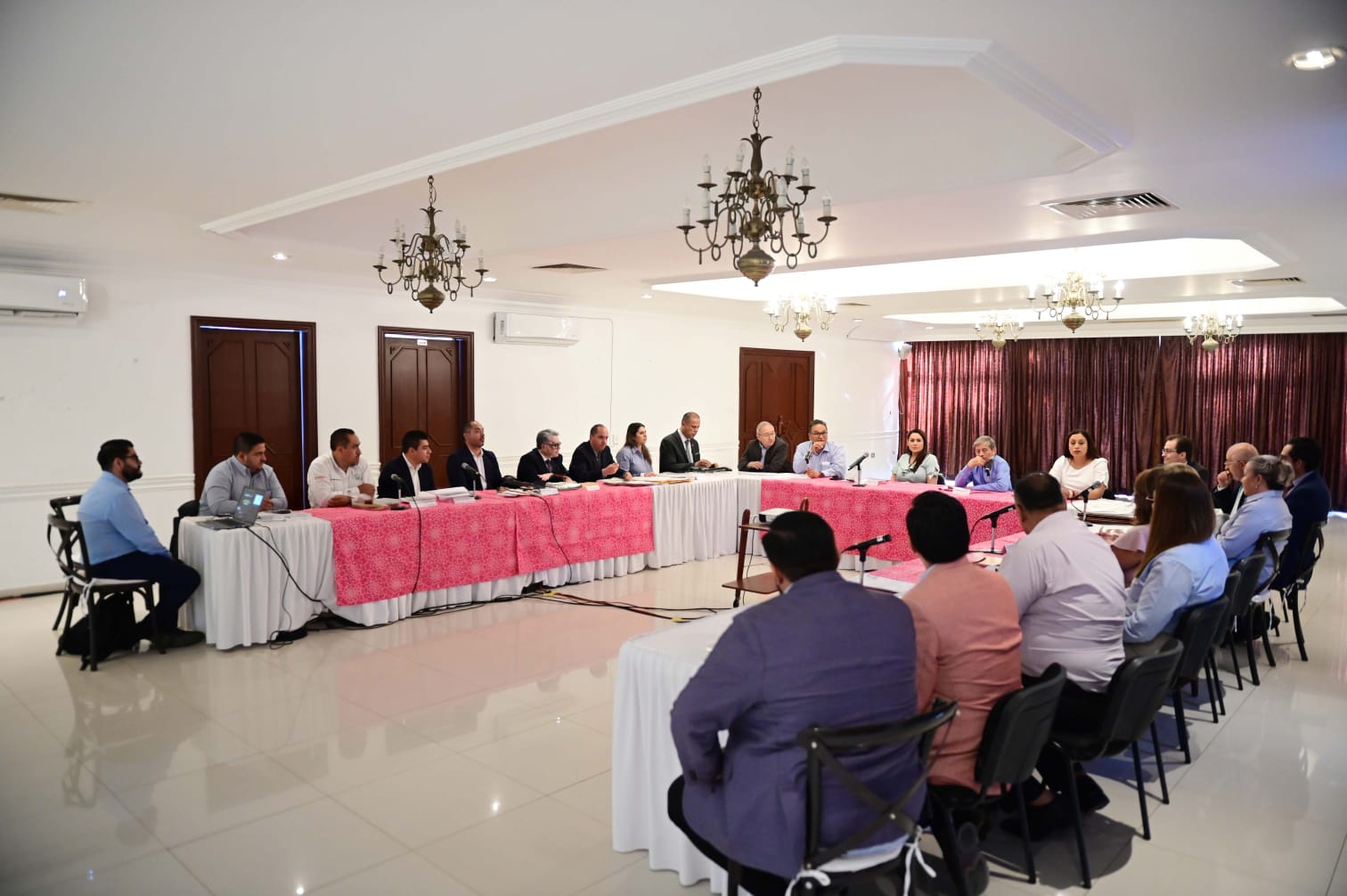 A FIN DE AÑO INICIAN TRABAJOS PARA CREAR HOSPITAL DE TRAUMATOLOGÍA DEL INSTITUTO MEXICANO DEL SEGURO SOCIAL EN PABELLÓN DE ARTEAGA, PRIMERO EN SU TIPO A NIVEL NACIONAL