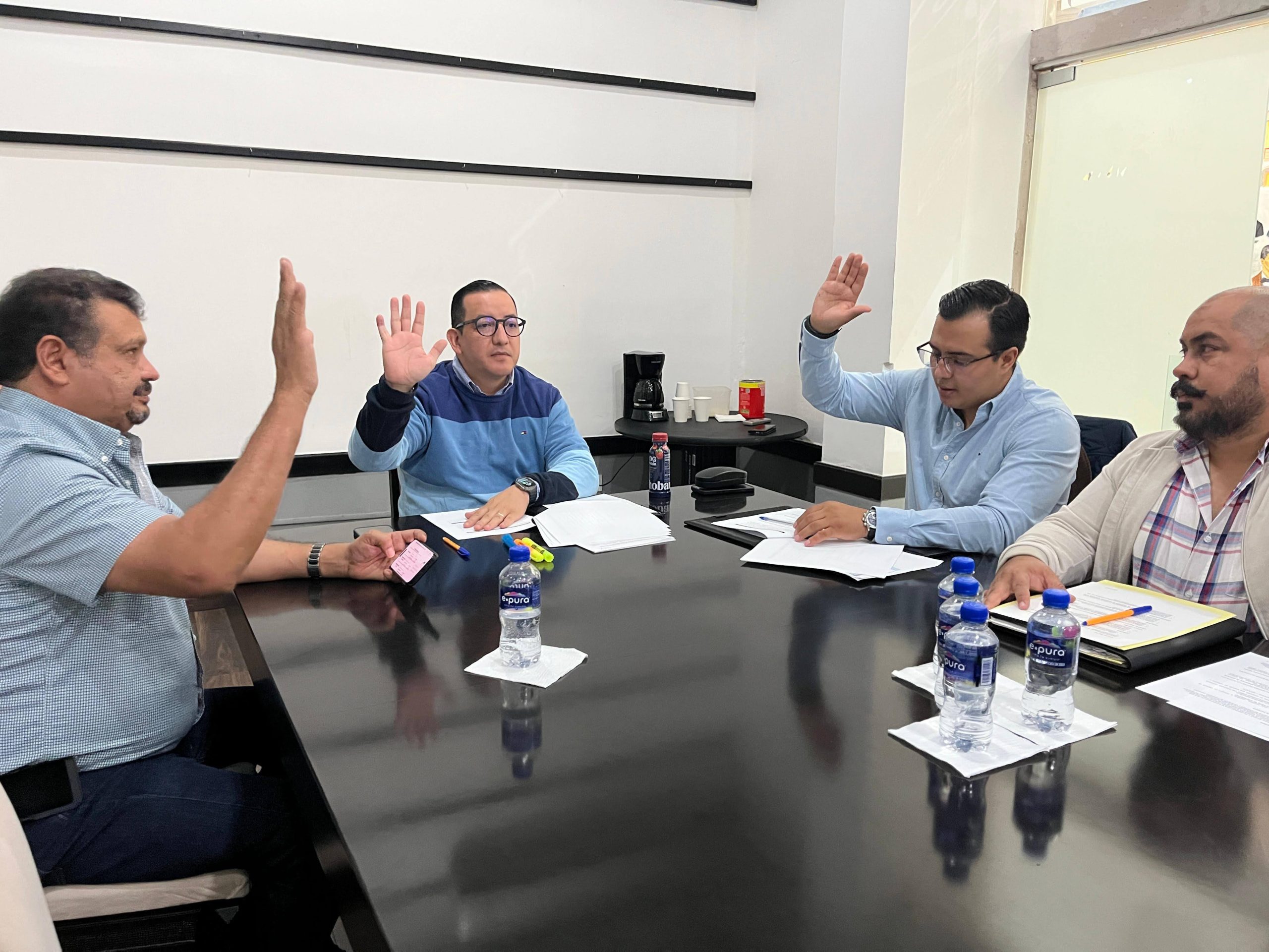 AVANZA REGULACIÓN DE VIVIENDA VERTICAL EN COMISIÓN DE PLANEACIÓN DEL CONGRESO DE AGUASCALIENTES