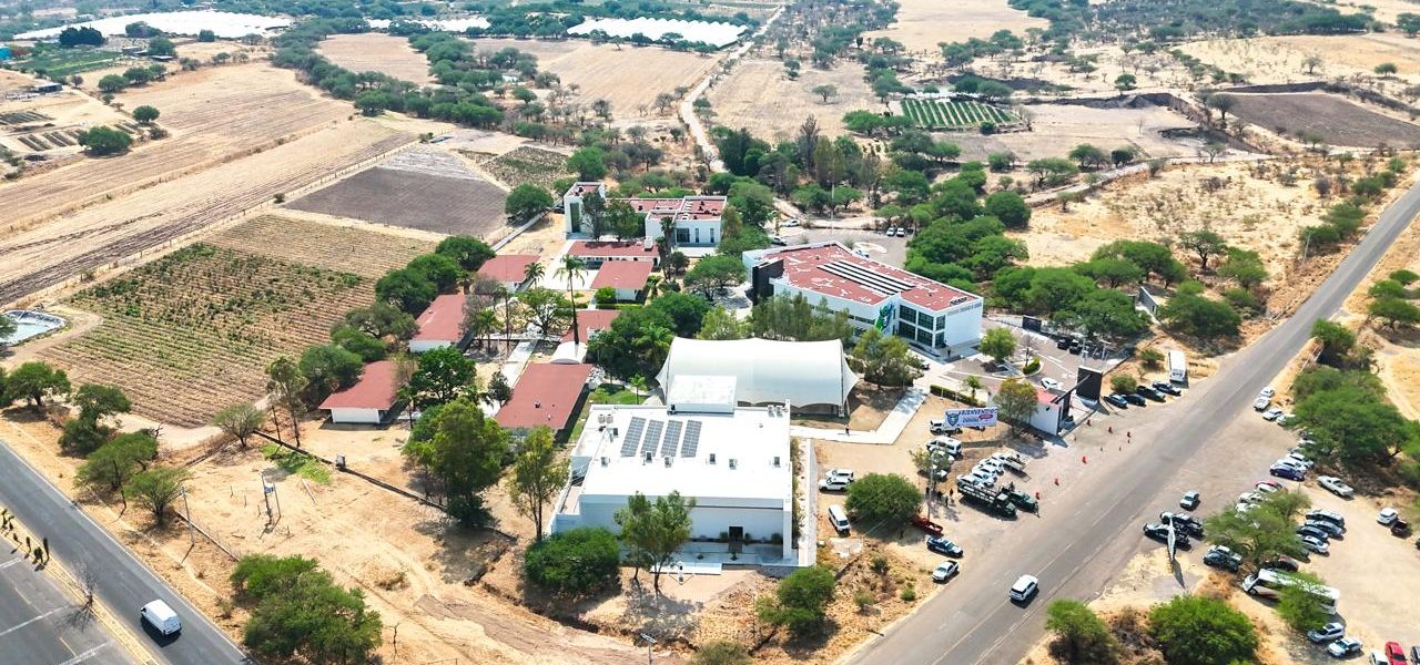 CON UNA INVERSIÓN SUPERIOR A LOS 26 MILLONES DE PESOS, TERE JIMÉNEZ INICIA CONSTRUCCIÓN DEL COMPLEJO DE FORMACIÓN MÉDICA EN LA UNIVERSIDAD TECNOLÓGICA DE CALVILLO