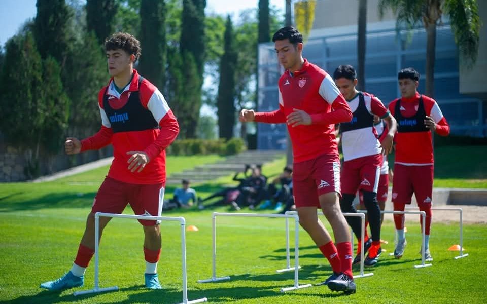 DE LA COPA AGUASCALIENTES AL CLUB NECAXA; CONOCE LA HISTORIA DE LEONARDO BECERRA