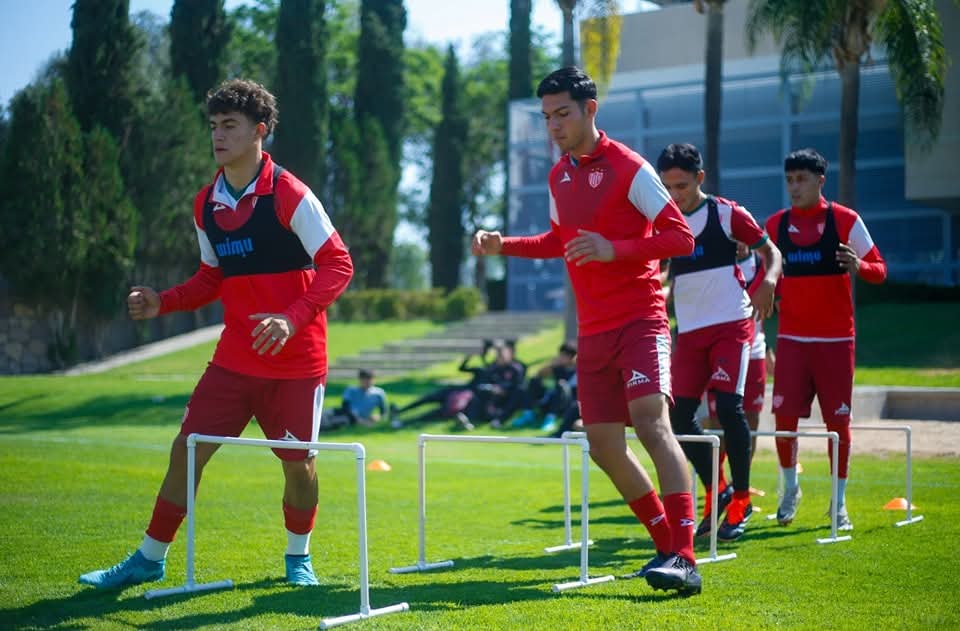 DE LA COPA AGUASCALIENTES AL CLUB NECAXA; CONOCE LA HISTORIA DE LEONARDO BECERRA