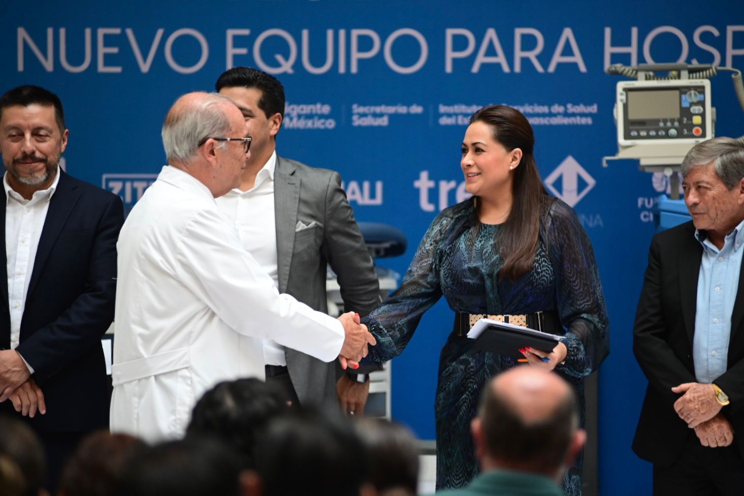 EN UN HECHO SIN PRECEDENTES, TERE JIMÉNEZ ENTREGA NUEVO EQUIPAMIENTO A HOSPITALES