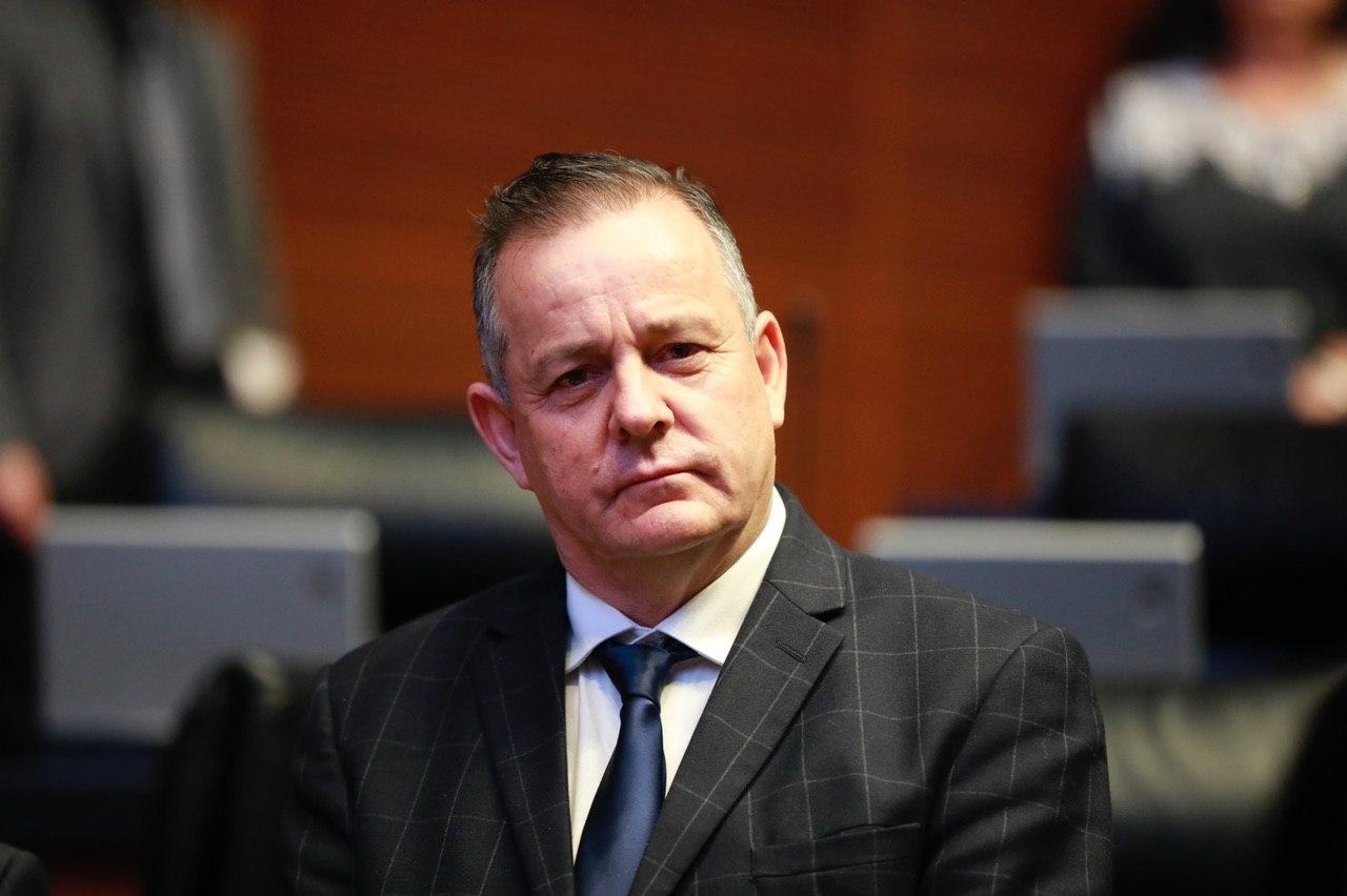 Exsenador morenista obtiene amparo ante posible orden de aprehensión por caso de huachicol