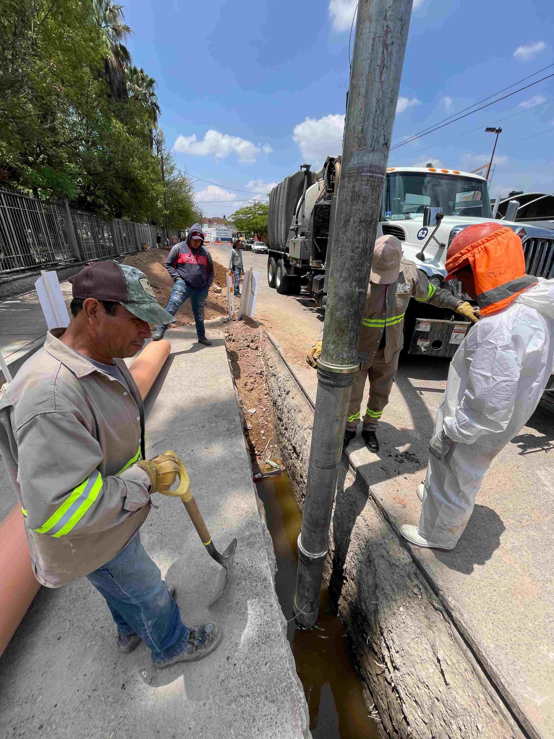 INVIERTE MIAA 3.3 MILLONES DE PESOS EN OBRAS DE REHABILITACIÓN DE ALCANTARILLADO SANITARIO EN EL BARRIO DE LA PURÍSIMA
