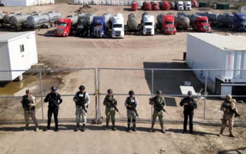 Empresa ligada al huachicol empleó a exjuez sancionado y a mujer asesinada