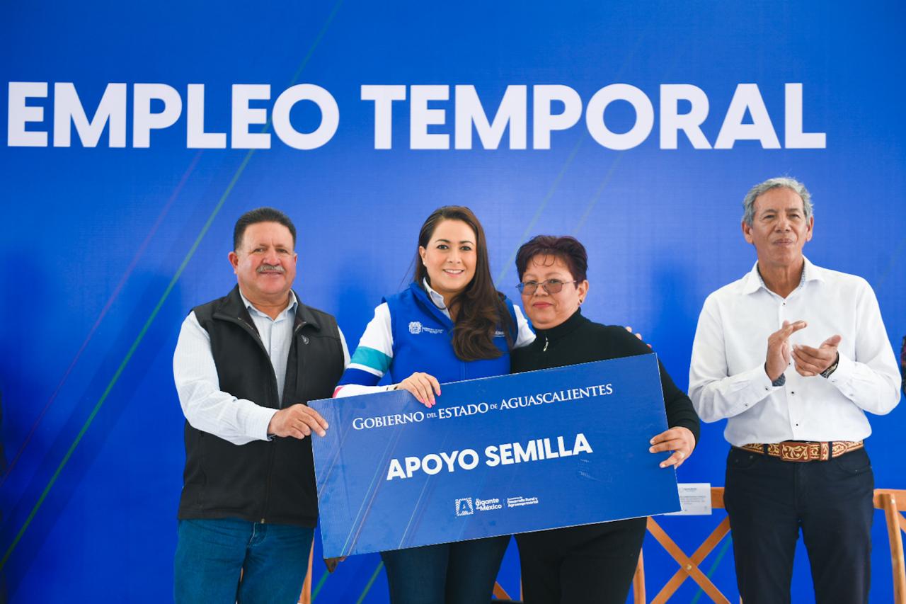 MEJORAN VIVIENDAS Y FORTALECEN EL CAMPO EN ASIENTOS CON APOYO DE TERE JIMÉNEZ