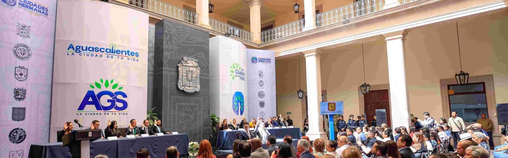 MUNICIPIOS DE AGUASCALIENTES Y VILLA DE ÁLVAREZ, COLIMA FIRMAN HERMANAMIENTO