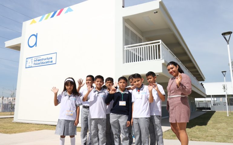 TERE JIMÉNEZ IMPULSA INVERSIÓN SIN PRECEDENTES PARA NUEVAS ESCUELAS, COMPUTADORAS Y MEJOR EQUIPAMIENTO EDUCATIVO